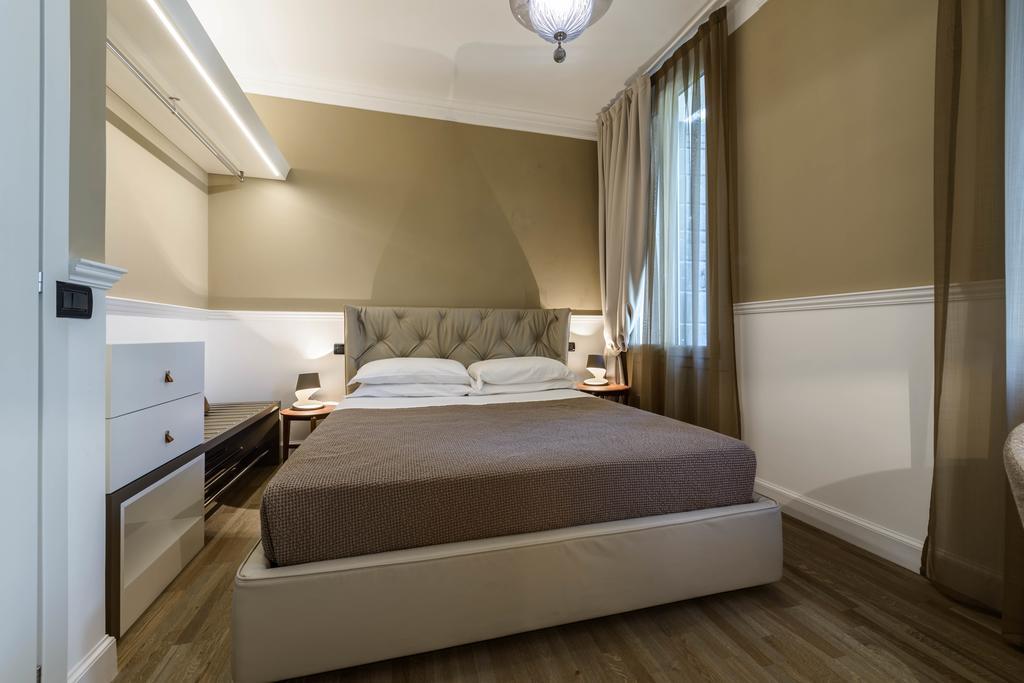 Palazzo Bovio - Boutique Apartments Padova Exterior photo